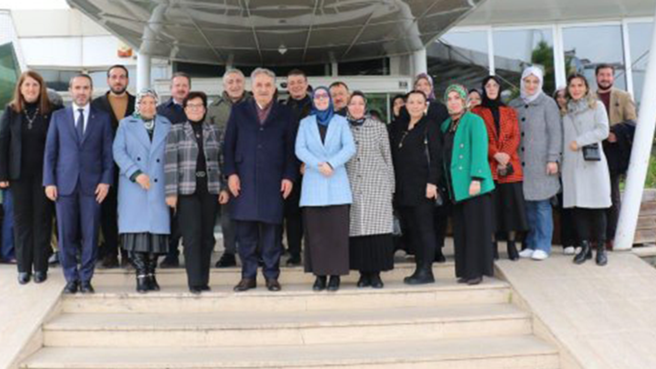 AK PARTİ'NİN MERKEZİNDE MİLLET VAR