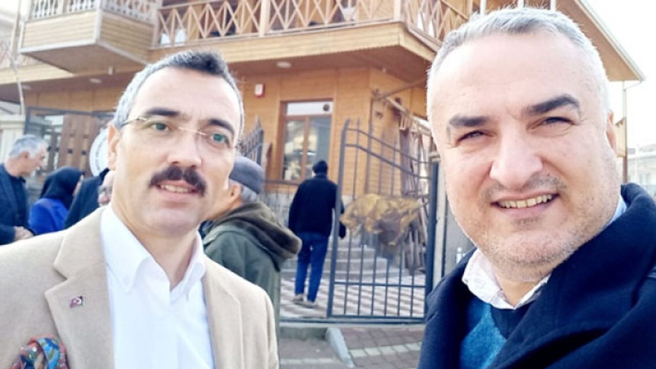 ŞAVŞAT EVİ BÜYÜK BEĞENİ TOPLUYOR