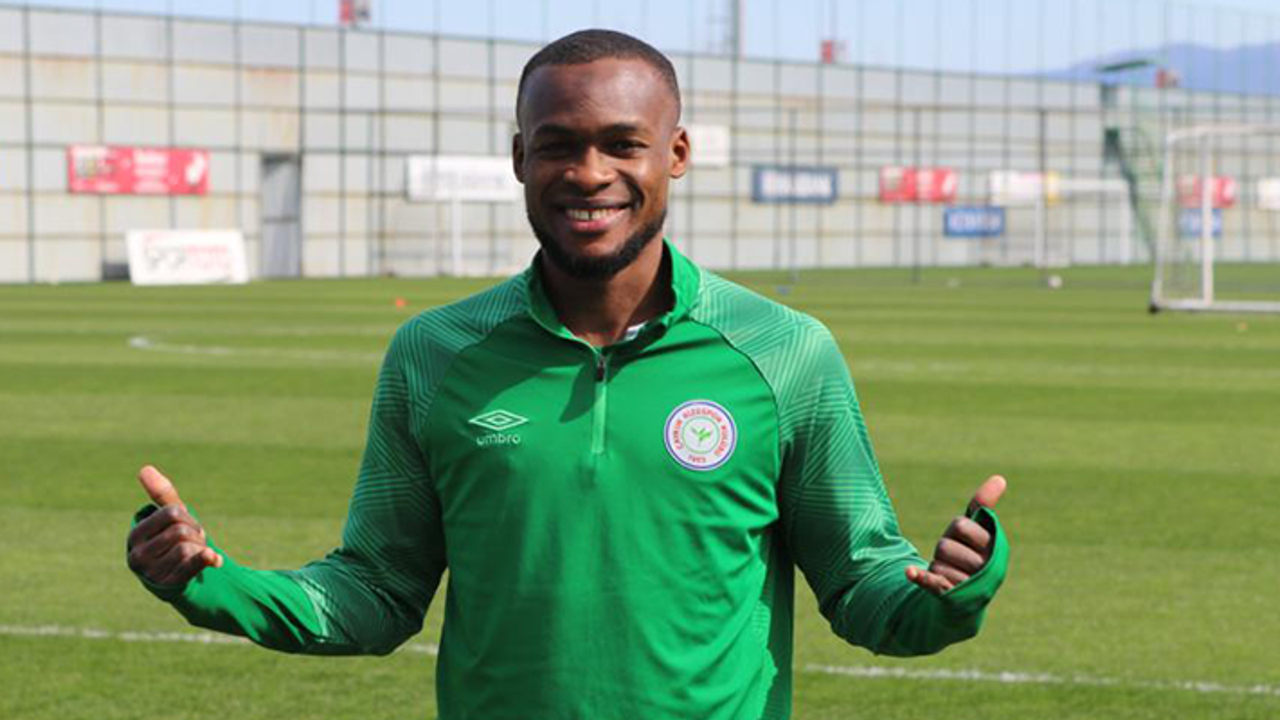 HER MAÇ GOL ATMAK İSTİYORUM