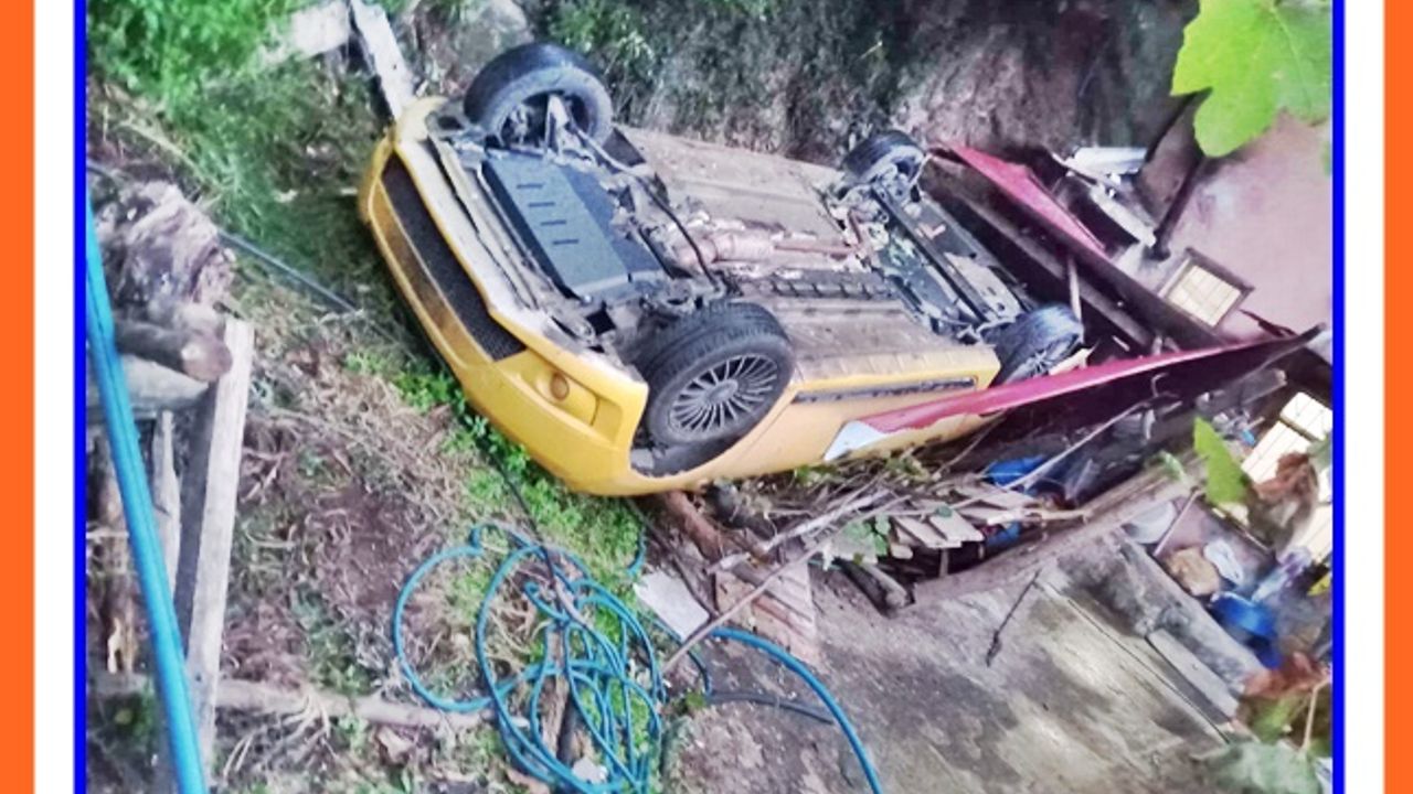 Akçaabat’ta Araç Takla Attı: Sürücünün Burnu Kanamadı