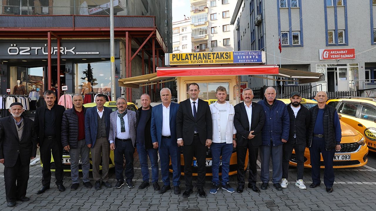 Başkan Ekim'den Taksici Esnafına Ziyaret
