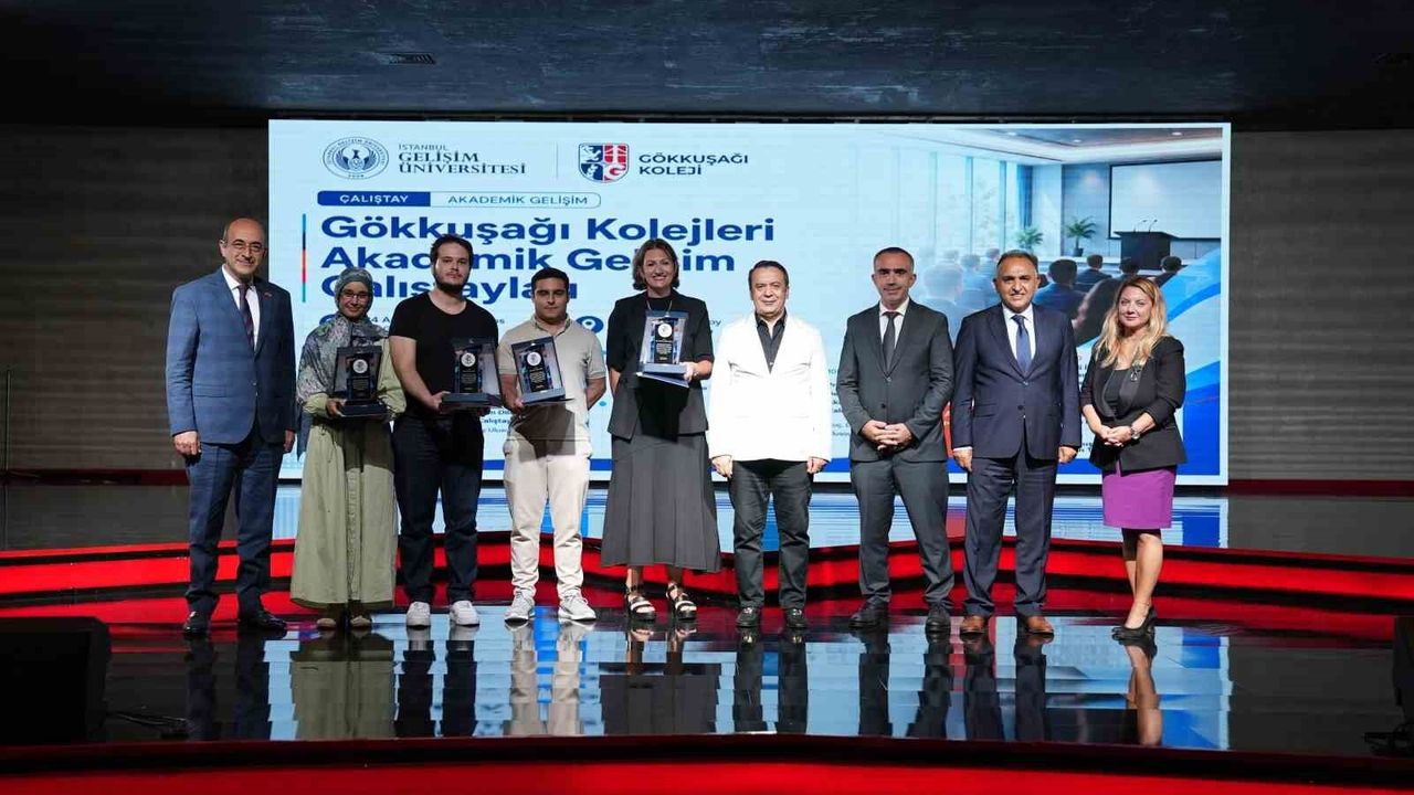 Öğretmenler yeni döneme akademik çalıştay ile hazırlandı
