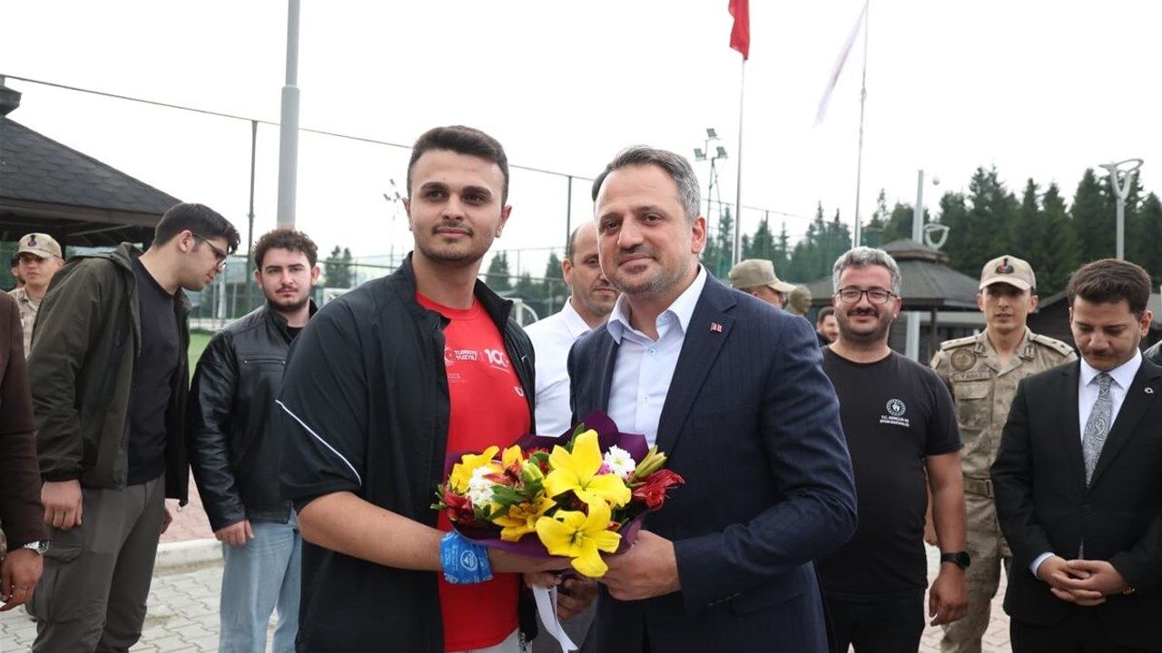 Düzköy’de Gençlik Buluşması: Eminoğlu Faaliyetleri Yerinde İnceledi