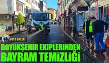 Trabzon’da bayram öncesi temizlik seferberliği: Cadde ve mezarlıklar temizlendi