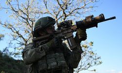 4 PKK’LI TERÖRİST DAHA TESLİM OLDU