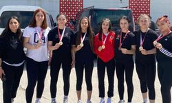 Spor Lisesi madalyaları topladı