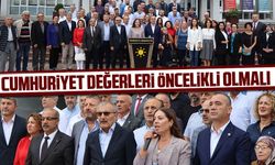 Cumhuriyet Değerleri Öncelikli Olmalı