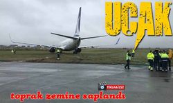 Uçak toprak zemine saplandı