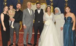 Ahmet İle Elif Dünya Evine Girdi