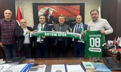 Bölge Müdürlerine Artvinspor forması…