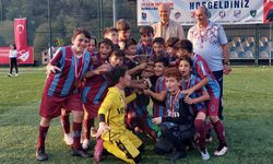 Şampiyon Trabzonspor U12