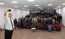Akçaabat Belediye Başkanı Osman Nuri Ekim, Gençlerle Buluştu
