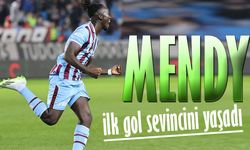 Trabzonspor'un başarılı Fransız ön liberosu Batista Mendy, Süper Lig kariyerindeki ilk gol sevincini yaşadı