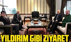 Trabzon Valisi Aziz Yıldırım, Ameliyat Olan Trabzon Büyükşehir Belediye Başkanı Murat Zorluoğlu'nu Ziyaret Etti