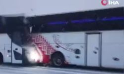 Kars'ta Zincirleme Trafik Kazası: İki Yolcu Otobüsü ve Kamyon Çarpıştı