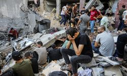İsrail'in Gazze Şeridi Saldırılarında Can Kaybı ve Yaralı Sayısı Artıyor; Hayatını Kaybedenlerin Sayısı 26751'e Yükseldi