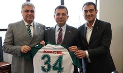 Giresunspor Yönetimi İstanbul Büyükşehir Belediye Başkanı Ekrem İmamoğlu'nu Ziyaret Etti