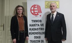 Saadet Partisi Başkan Adayı Yakuphan, Trabzon Harita ve Kadastro Mühendisleri Odası'nı Ziyaret Etti