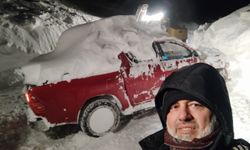 Artvin'in Borçka ilçesinde operatör, kar altında kaybolan aracını 4 gün sonra buldu