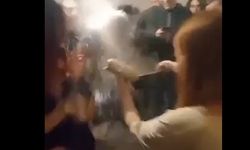 Rusya'da Olay Yaratan An: Sis Bombası Şakasına Kaynar Suyla Karşılık!
