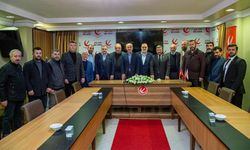 Rize Belediye Başkanı Rahmi Metin, Yeniden Refah Parti İl Başkanlığını Ziyaret Etti
