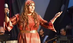 Giresunlu THM Sanatçısı Ayşe Karaçam’a Giresunlu Türk Halk Müziği Sanatçısı Ödülü Verildi