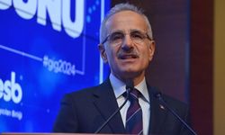 Bakanı Uraloğlu: Çocukları İnternet Dünyasında Kontrolsüz Bırakmayın