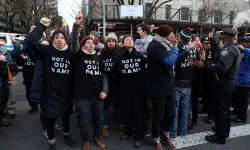 New York'ta Filistin Destekçileri Biden'ın Geçeceği Yolu Kapattı, Onlarca Gözaltı