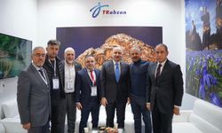 AK Parti Trabzon Milletvekili Karaismailoğlu, EMITT Turizm Fuarı'nı Ziyaret Etti