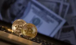 Bitcoin'den Yeni Rekor! 71 Bin Doları Aştı