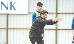 Çaykur Rizespor, Gaziantep FK Maçı İçin Taktik Antrenmanlarını Sürdürdü