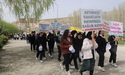 Kanser İçin Yürüdüler: Bayburt'ta Kanser Haftası Etkinliği