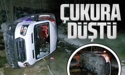 Samsun'da Altyapı Çalışması İçin Açılan Çukura Minibüs Düştü: 2 Yaralı