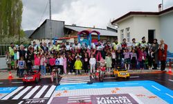 Şeker Tadında Eğitim: Bayburt'ta Öğrencilere Trafik Bilinci Kazandırıldı