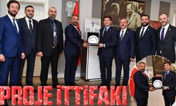 TÜMKİAD Trabzon İl Başkanı Ahmet Salih Kırımlıoğlu, Ortahisar Belediye Başkanı Ahmet Kaya'yı Ziyaret Etti