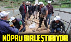 Tirebolu Köylerinde İmece Usulüyle Onarılan Ahşap Köprü