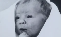 Tüp Bebek Devriminin Sembolü: Dünyanın İlk Tüp Bebeği 45 Yaşına Bastı!