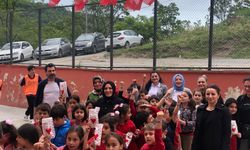 AK Parti Ortahisar İlçe Kadın Kolları Başkanı Gülsüm İmamoğlu'ndan Gölçayır Ortaokulu'na Destek Ziyareti