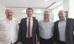 Artvin Ardanuç Belediye Başkanı Emrah Yılmaz Trabzon Artvinliler Derneğini ziyaret etti