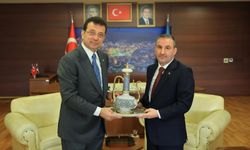 Ekrem İmamoğlu, Sultanbeyli Belediye Başkanı Ali Tombaş'ı Tebrik Etti
