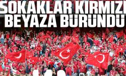 A Milli Takımın Avrupa Şampiyonası Öncesi Türk Taraftarlar Coşkulu Bir Şekilde Hazır