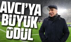 Trabzonspor'un Teknik Adamına Büyük Ödül; Abdullah Avcı Yılın En...