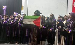 İstanbul Çekmeköy Şehit Ömer Halisdemir Kız Anadolu İmam Hatip Lisesi ve Ortaokulu’nda Mezuniyet Töreni