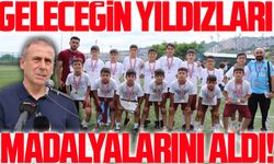 Trabzonspor Futbol Okulları Yaz Futbol Turnuvası Ödül Töreniyle Sona Erdi