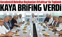 Doğu Karadeniz Bölgesindeki CHP'li Belediye Başkanları Ortahisar'da Bir Araya Geldi