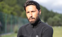 Fatih Karagümrük Teknik Direktörü Şenol Can: "Karagümrük Semtinin Ait Olduğu Süper Lig'e Geri Döneceğiz"