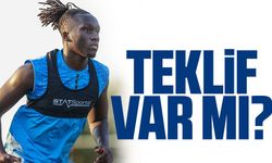 Trabzonspor'da Mendy İçin Teklif Bekleniyor: Fransız Basını Yanıltıcı!