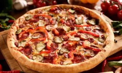 Pizza Devi İflasın Eşiğinde: 127 Şubesini Satışa Çıkardı!