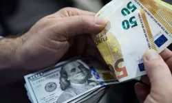 Dolar Sahipleri Şokta! Sterlin Düşerken Dolar Zirveye Koşuyor: 27 Eylül 2024 Güncel Fiyatlar...