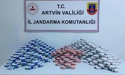 Artvin'de Kaçakçılıkla Mücadele Operasyonları: Yüklü Miktarda Kaçak Sigara ve İçki Ele Geçirildi